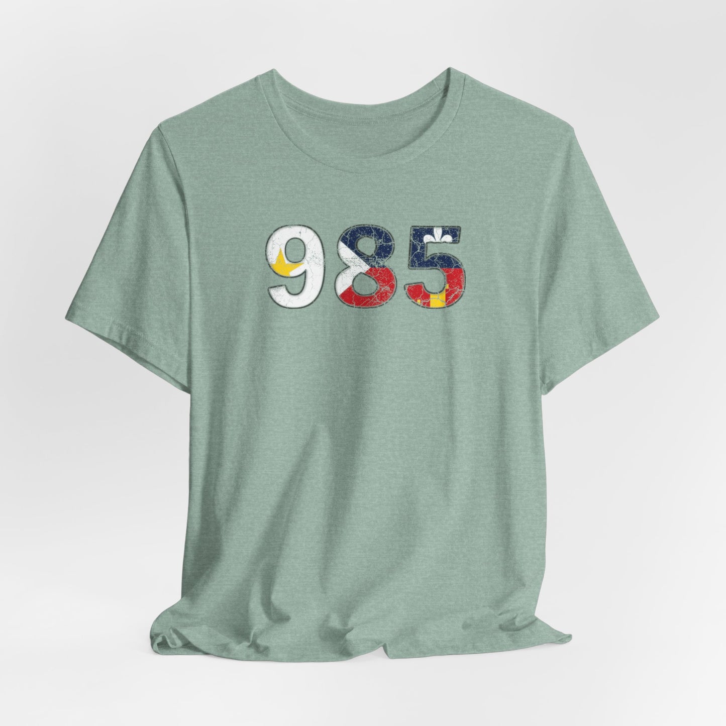south-of-interstate-10-cajun-store-cajun-flag-985-area-code-t-shirt