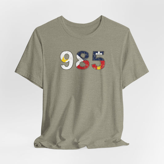 south-of-interstate-10-cajun-store-cajun-flag-985-area-code-t-shirt